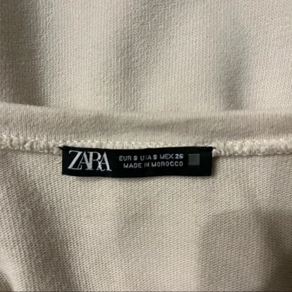 ZARA Black & White Long Sleeve Dress - Picture 2 of 3